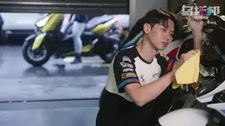 Biker girl gets a huge load of cum in her pink pussy – Psychoporn