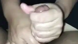 Bokep terbaru istri ngentot dengan selingkuhannya ketahuan suaminya