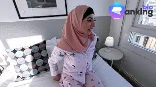 I have rough sex with a Pakistani wife who wears her Hijab – Aaliyah Yasin