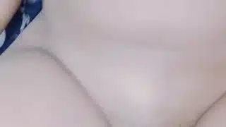 Ngentot istri tetangga sampai crot di dalam